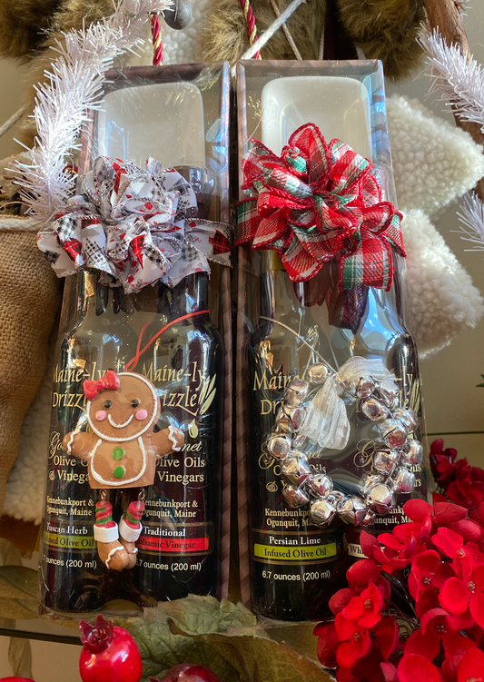 Santa's Bread Board w/ Dipping Dish (La Panetteria) and two 6.7 oz products