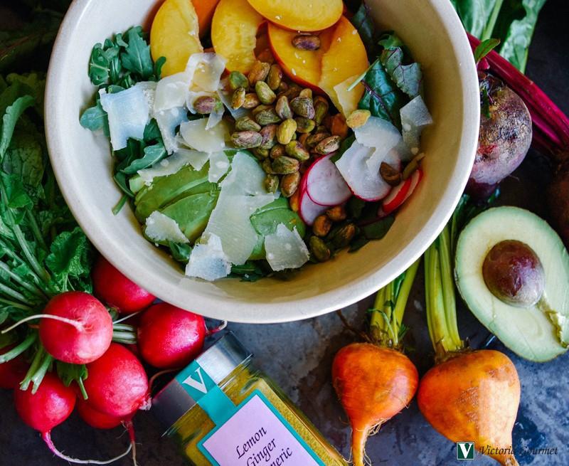 Lemon Ginger Turmeric Tea